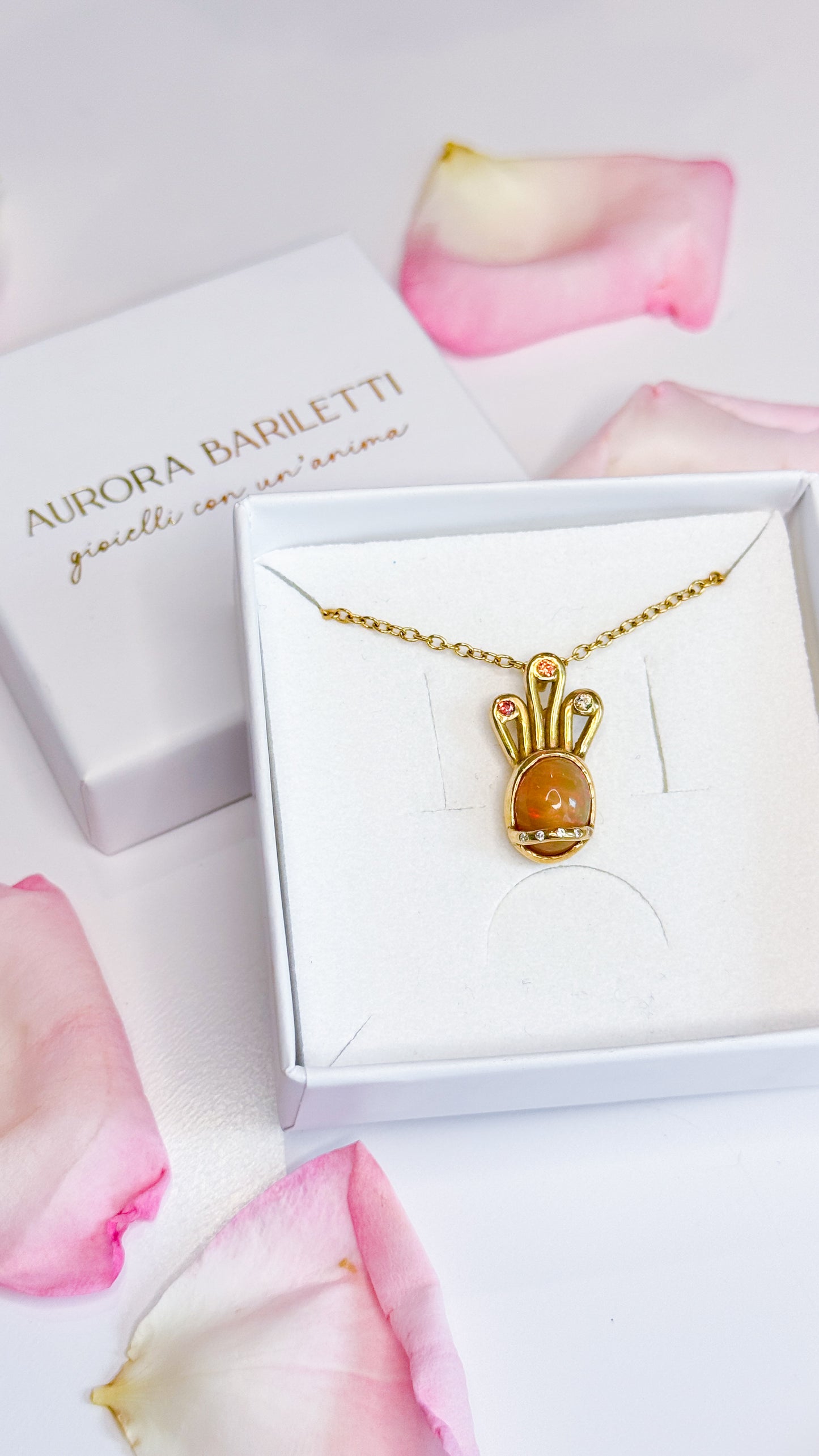 collana kintsugi opale etiope e zaffiri pezzo unico aurora bariletti gioielli artigianali